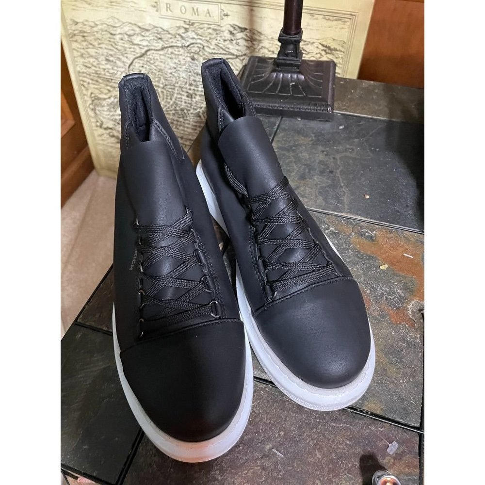 Chekich - Black lace up shotes with white soles *New without tags* - EU Size 43